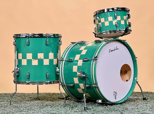 Franklin Smooth White Kick Resonant